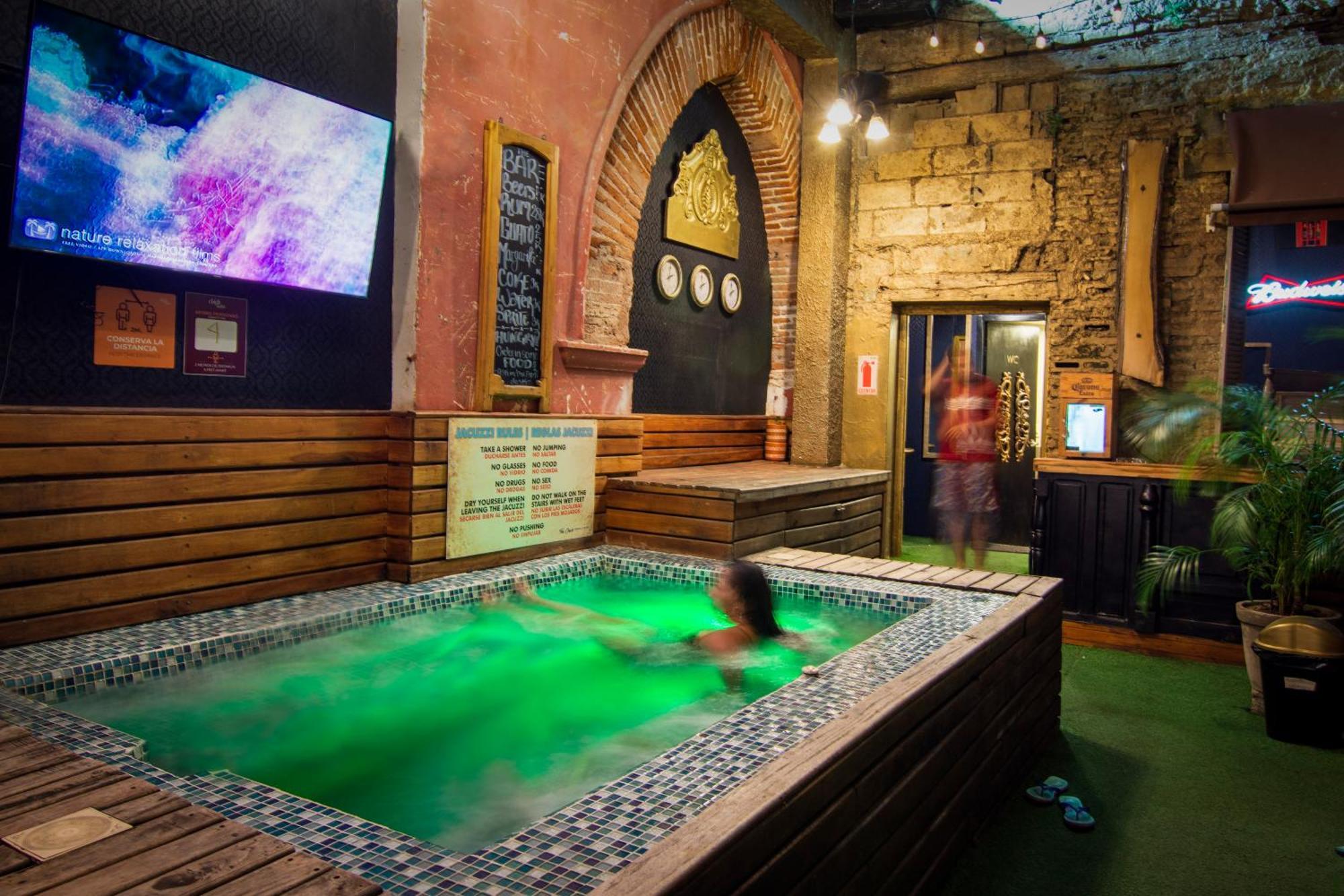 The Clock Hostel & Suites Cartagena Luaran gambar